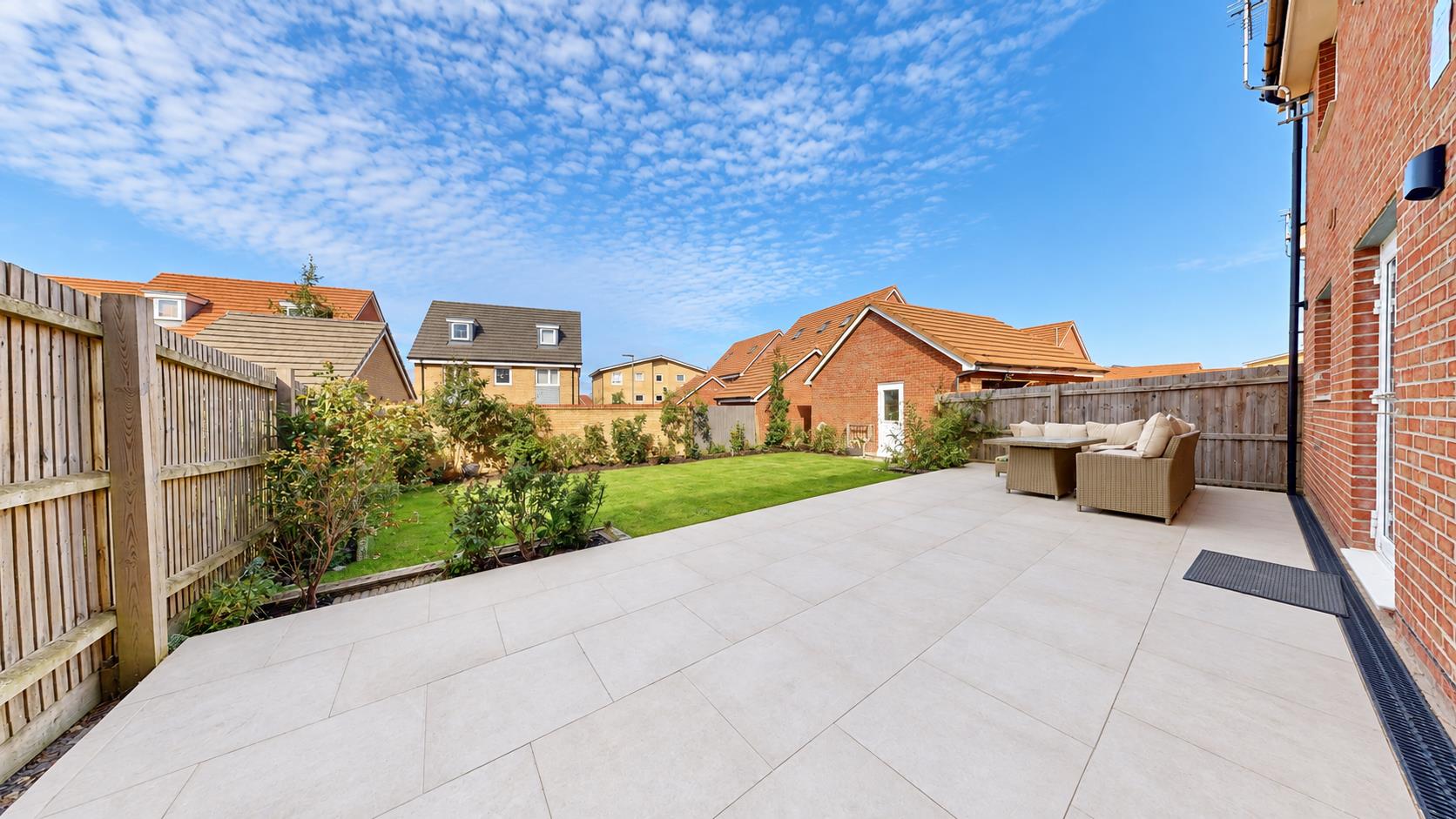 Manx Road, Whitehouse, Milton Keynes